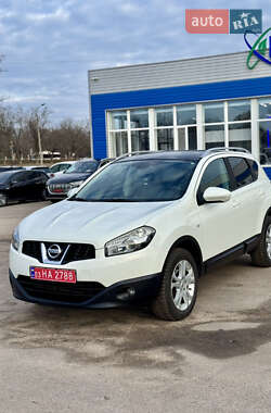 Позашляховик / Кросовер Nissan Qashqai 2011 в Кропивницькому