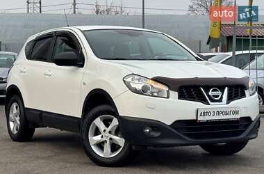 Позашляховик / Кросовер Nissan Qashqai 2013 в Києві