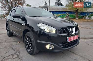 Позашляховик / Кросовер Nissan Qashqai 2012 в Умані