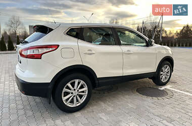 Внедорожник / Кроссовер Nissan Qashqai 2017 в Львове