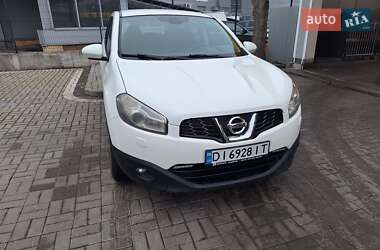 Позашляховик / Кросовер Nissan Qashqai 2013 в Києві