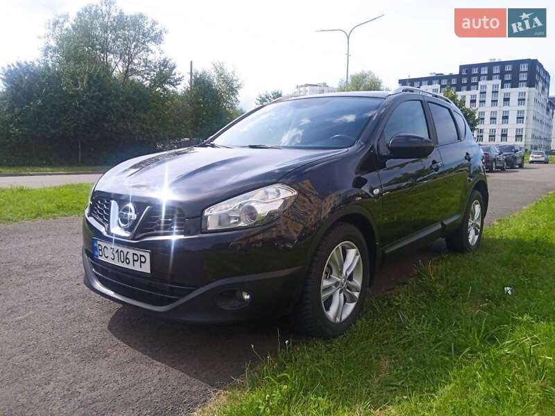 Позашляховик / Кросовер Nissan Qashqai 2012 в Львові