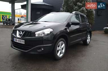 Позашляховик / Кросовер Nissan Qashqai 2010 в Звягелі