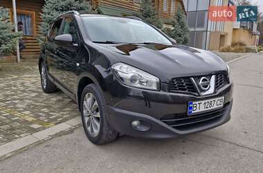 Позашляховик / Кросовер Nissan Qashqai 2010 в Миколаєві