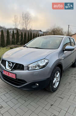 Позашляховик / Кросовер Nissan Qashqai 2011 в Умані