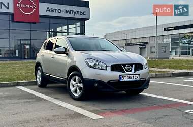 Позашляховик / Кросовер Nissan Qashqai 2012 в Дніпрі