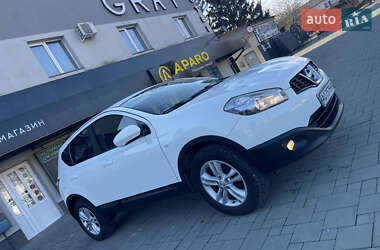 Позашляховик / Кросовер Nissan Qashqai 2011 в Виноградові