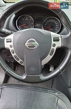 Внедорожник / Кроссовер Nissan Qashqai 2011 в Черновцах