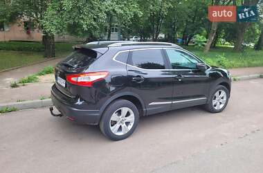 Позашляховик / Кросовер Nissan Qashqai 2014 в Житомирі