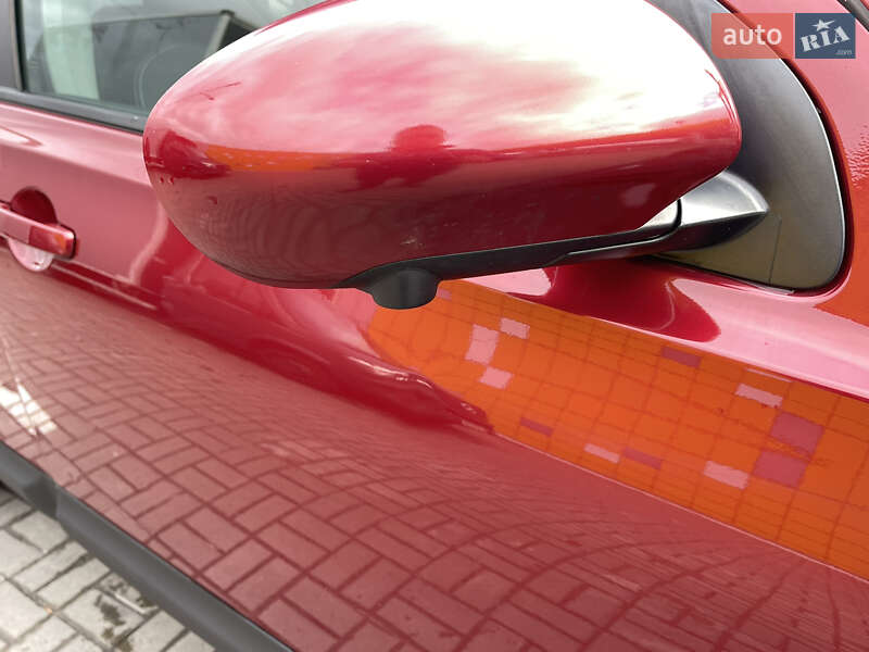 Внедорожник / Кроссовер Nissan Qashqai 2012 в Киеве