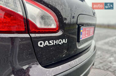 Внедорожник / Кроссовер Nissan Qashqai 2010 в 