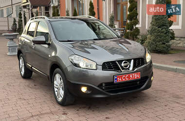 Внедорожник / Кроссовер Nissan Qashqai 2011 в Стрые