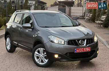 Внедорожник / Кроссовер Nissan Qashqai 2011 в Стрые