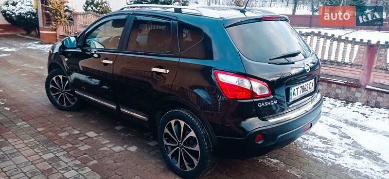 Позашляховик / Кросовер Nissan Qashqai 2011 в Долині
