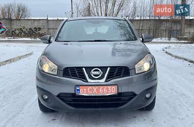 Позашляховик / Кросовер Nissan Qashqai 2011 в Луцьку