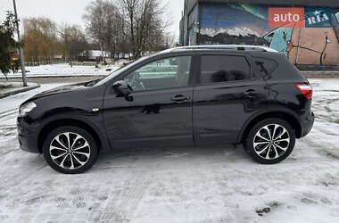 Позашляховик / Кросовер Nissan Qashqai 2011 в Луцьку