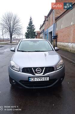 Позашляховик / Кросовер Nissan Qashqai 2011 в Гребінці