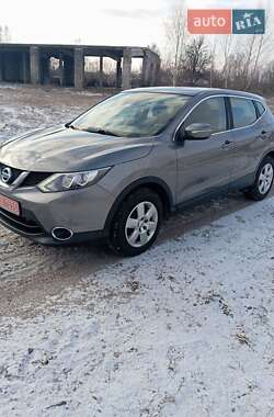 Позашляховик / Кросовер Nissan Qashqai 2014 в Луцьку