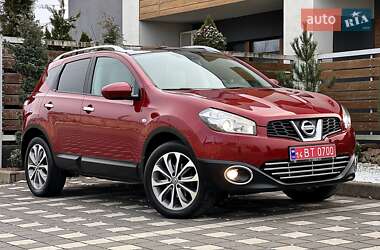 Внедорожник / Кроссовер Nissan Qashqai 2010 в Стрые