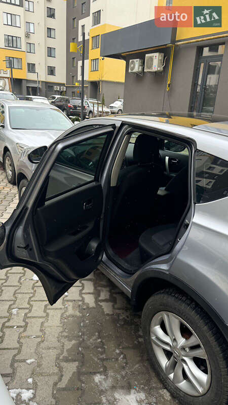 Позашляховик / Кросовер Nissan Qashqai 2011 в Івано-Франківську