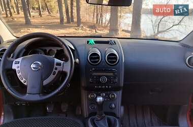 Внедорожник / Кроссовер Nissan Qashqai 2008 в Новогуйвинском