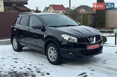 Позашляховик / Кросовер Nissan Qashqai 2011 в Івано-Франківську