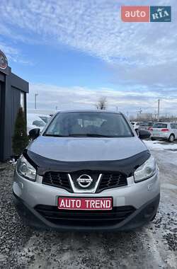 Позашляховик / Кросовер Nissan Qashqai 2012 в Львові