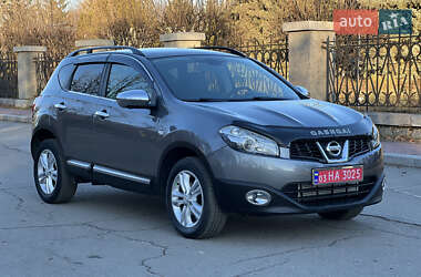 Позашляховик / Кросовер Nissan Qashqai 2013 в Умані