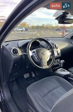 Внедорожник / Кроссовер Nissan Qashqai 2011 в 