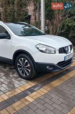 Позашляховик / Кросовер Nissan Qashqai 2011 в Луцьку