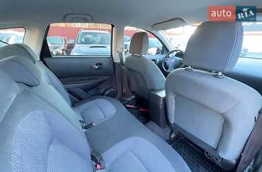 Внедорожник / Кроссовер Nissan Qashqai 2010 в 