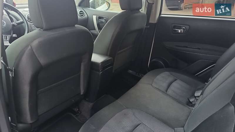 Внедорожник / Кроссовер Nissan Qashqai 2011 в Ровно