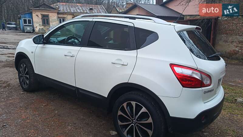 Внедорожник / Кроссовер Nissan Qashqai 2011 в Ровно