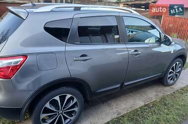 Позашляховик / Кросовер Nissan Qashqai 2011 в 