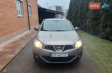 Позашляховик / Кросовер Nissan Qashqai 2011 в Києві