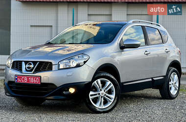 Позашляховик / Кросовер Nissan Qashqai 2012 в Стрию