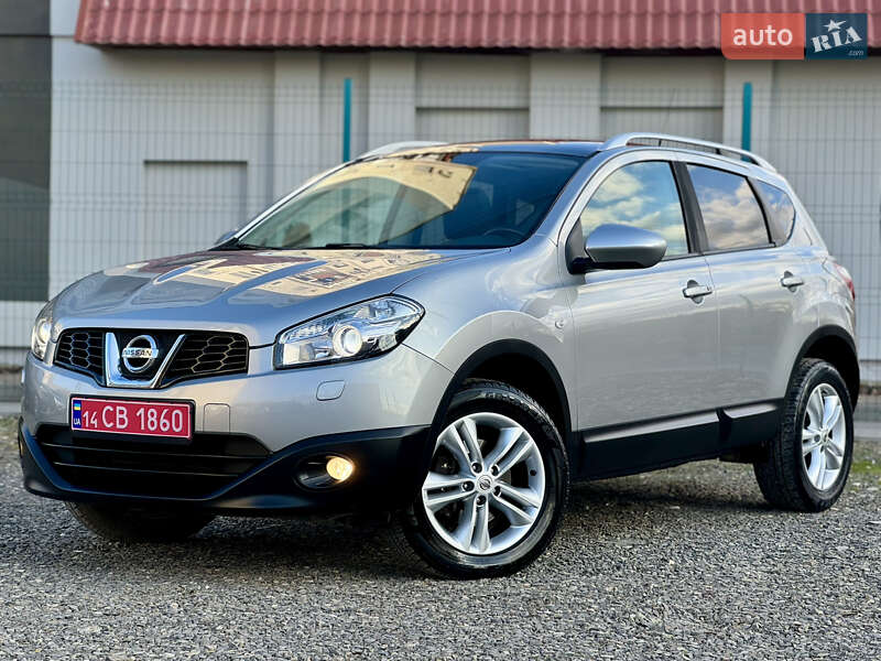 Внедорожник / Кроссовер Nissan Qashqai 2012 в Стрые