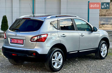 Внедорожник / Кроссовер Nissan Qashqai 2012 в Стрые