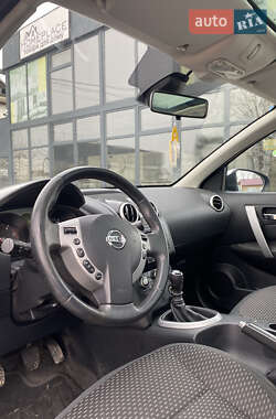 Внедорожник / Кроссовер Nissan Qashqai 2007 в 
