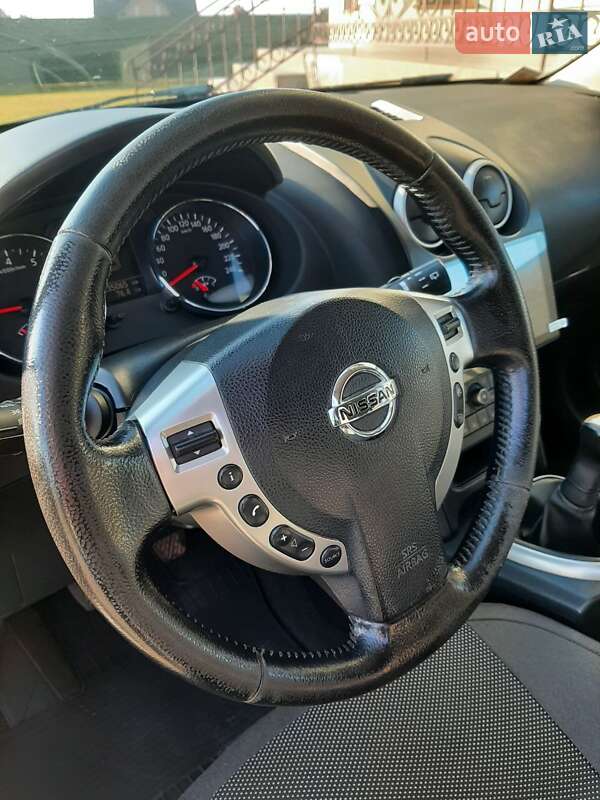 Внедорожник / Кроссовер Nissan Qashqai 2012 в Луцке