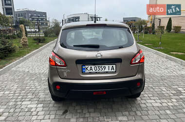 Внедорожник / Кроссовер Nissan Qashqai 2012 в Черкассах