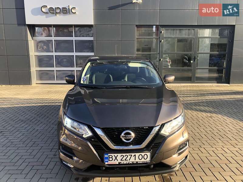 Внедорожник / Кроссовер Nissan Qashqai 2020 в Хмельницком