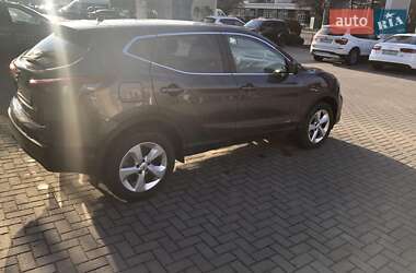 Внедорожник / Кроссовер Nissan Qashqai 2020 в 