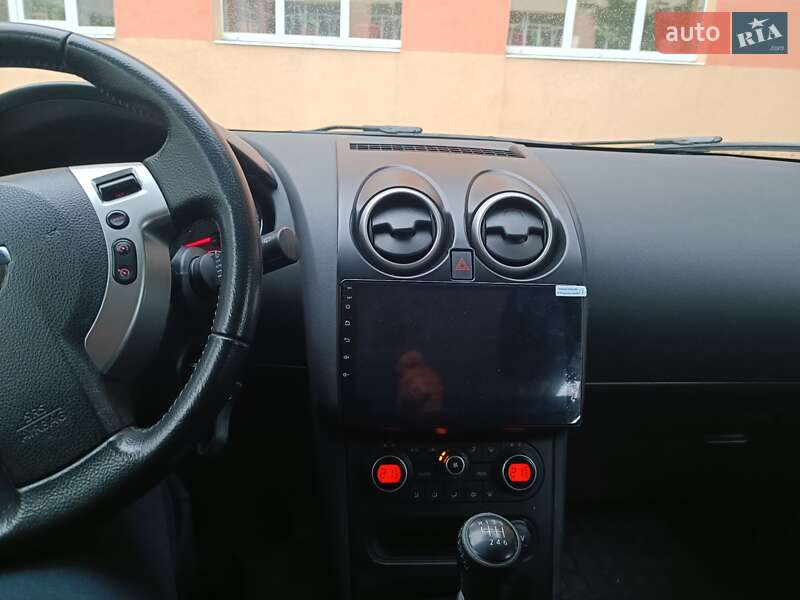 Внедорожник / Кроссовер Nissan Qashqai 2010 в Черкассах фото 8 Внедорожник / Кроссовер Nissan Qashqai 2010 в Черкассах