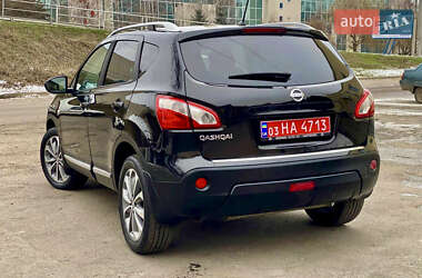 Позашляховик / Кросовер Nissan Qashqai 2012 в Полтаві