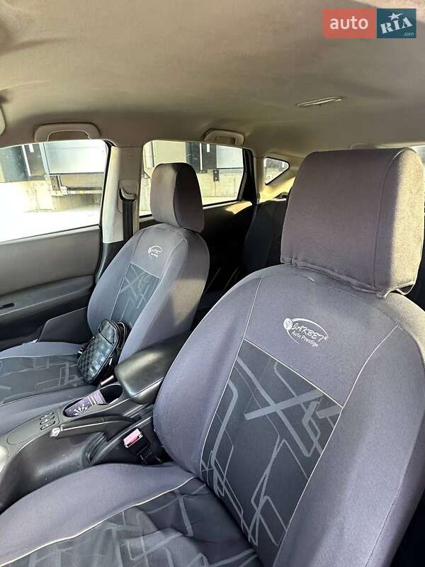 Позашляховик / Кросовер Nissan Qashqai 2008 в Львові
