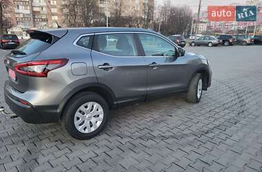 Внедорожник / Кроссовер Nissan Qashqai 2018 в 