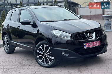 Позашляховик / Кросовер Nissan Qashqai 2013 в Стрию