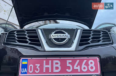 Позашляховик / Кросовер Nissan Qashqai 2013 в Стрию