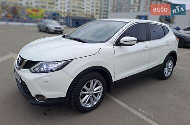 Внедорожник / Кроссовер Nissan Qashqai 2014 в Ивано-Франковске